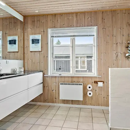 Prázdninový dům 3 Bedroom Pet Friendly In