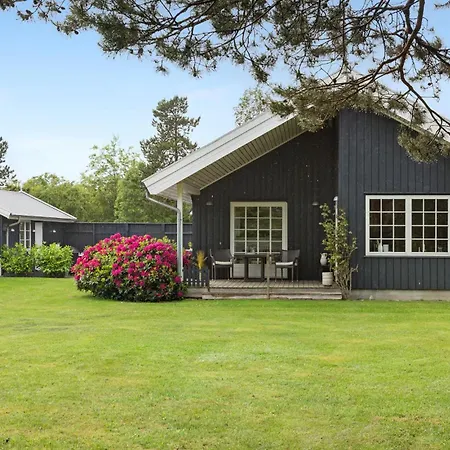 Hyggelig Bolig I Med Køkken Feriehus *